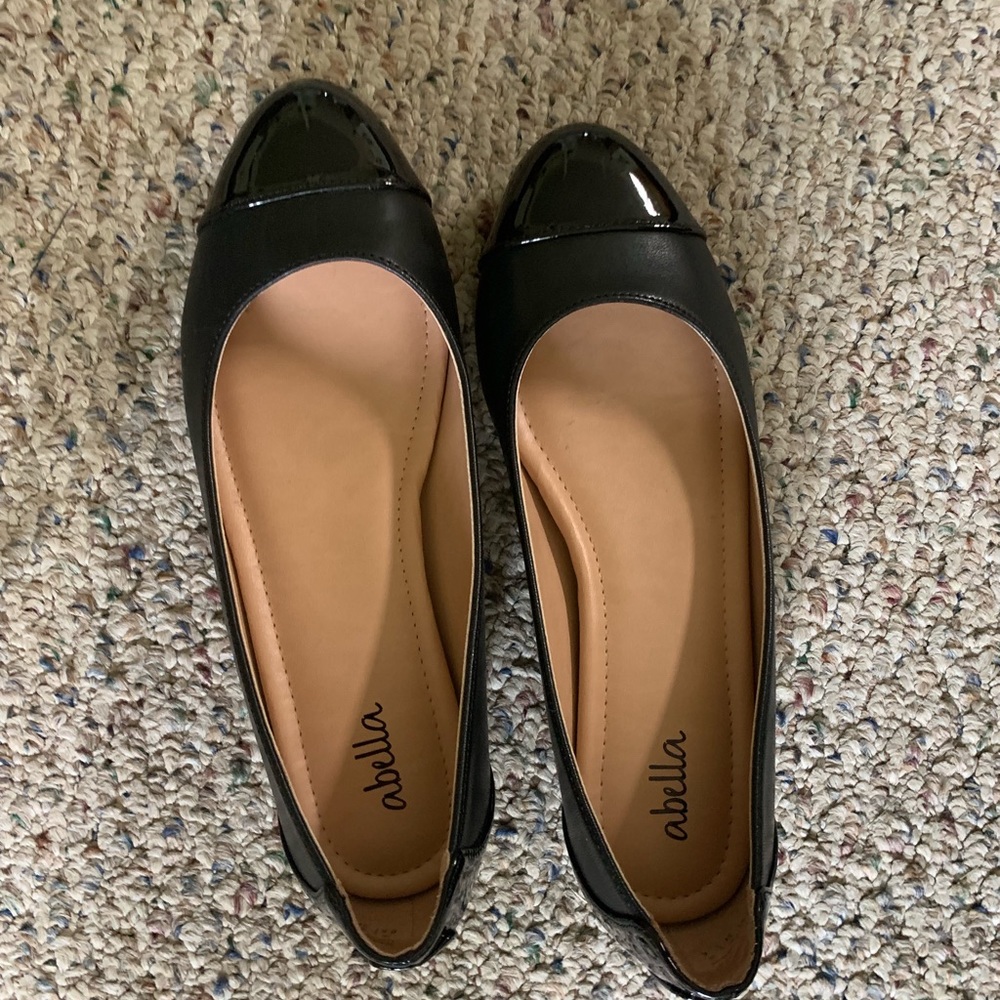 Abella shoes